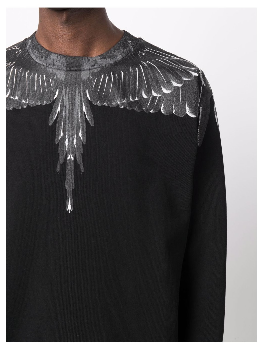 SWEATSHIRT WITH ROUND NECK, LONG SLEEVE WITH FLORAL PRINT.  MARCELO BURLON