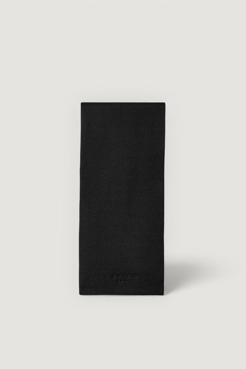 Sciarpa con logo ricamato in tono