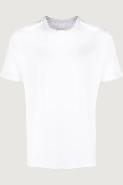 T-shirt icon style
