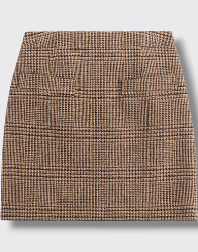 Gonna corta svasata con pistagne