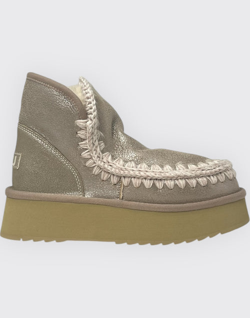 Mini eskimo platform boot