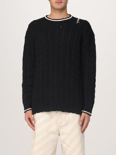 Roundneck sweater